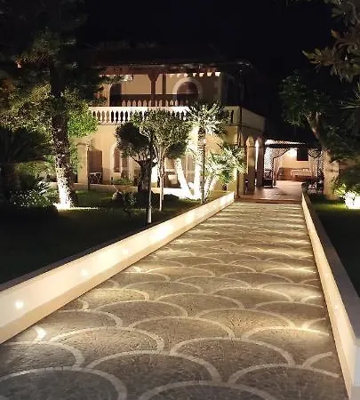 Antonietta 5*